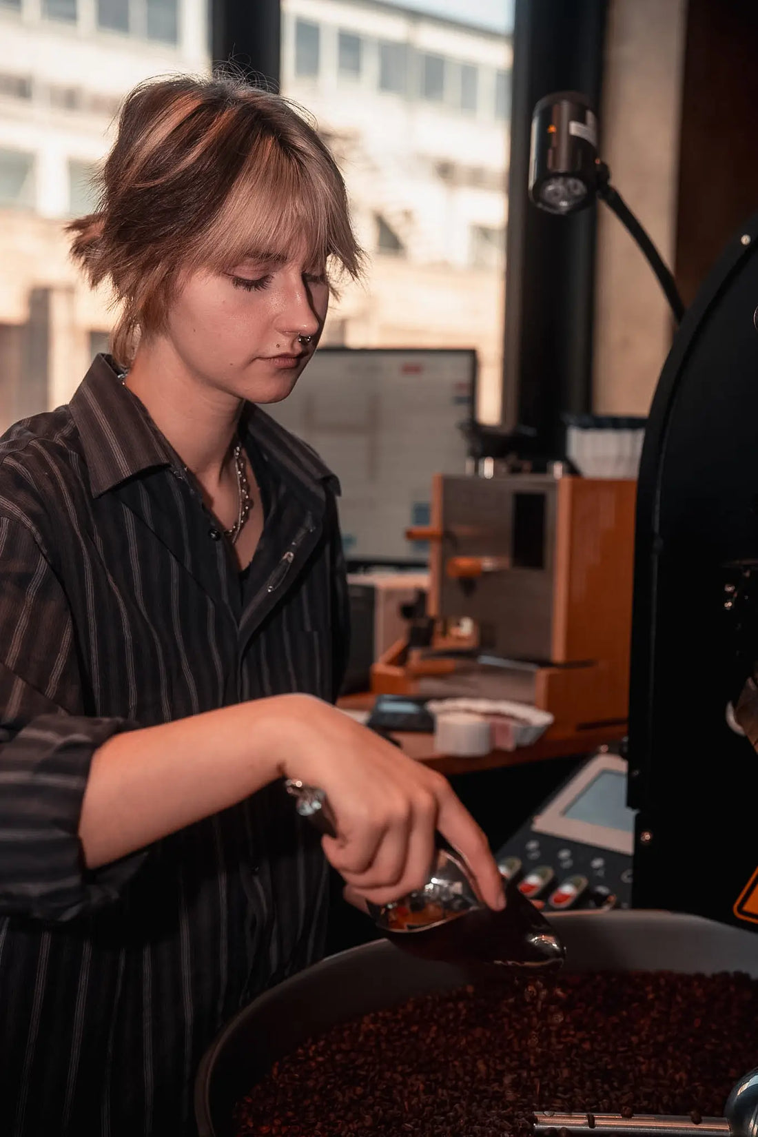 Lino, Head Roaster Assistant